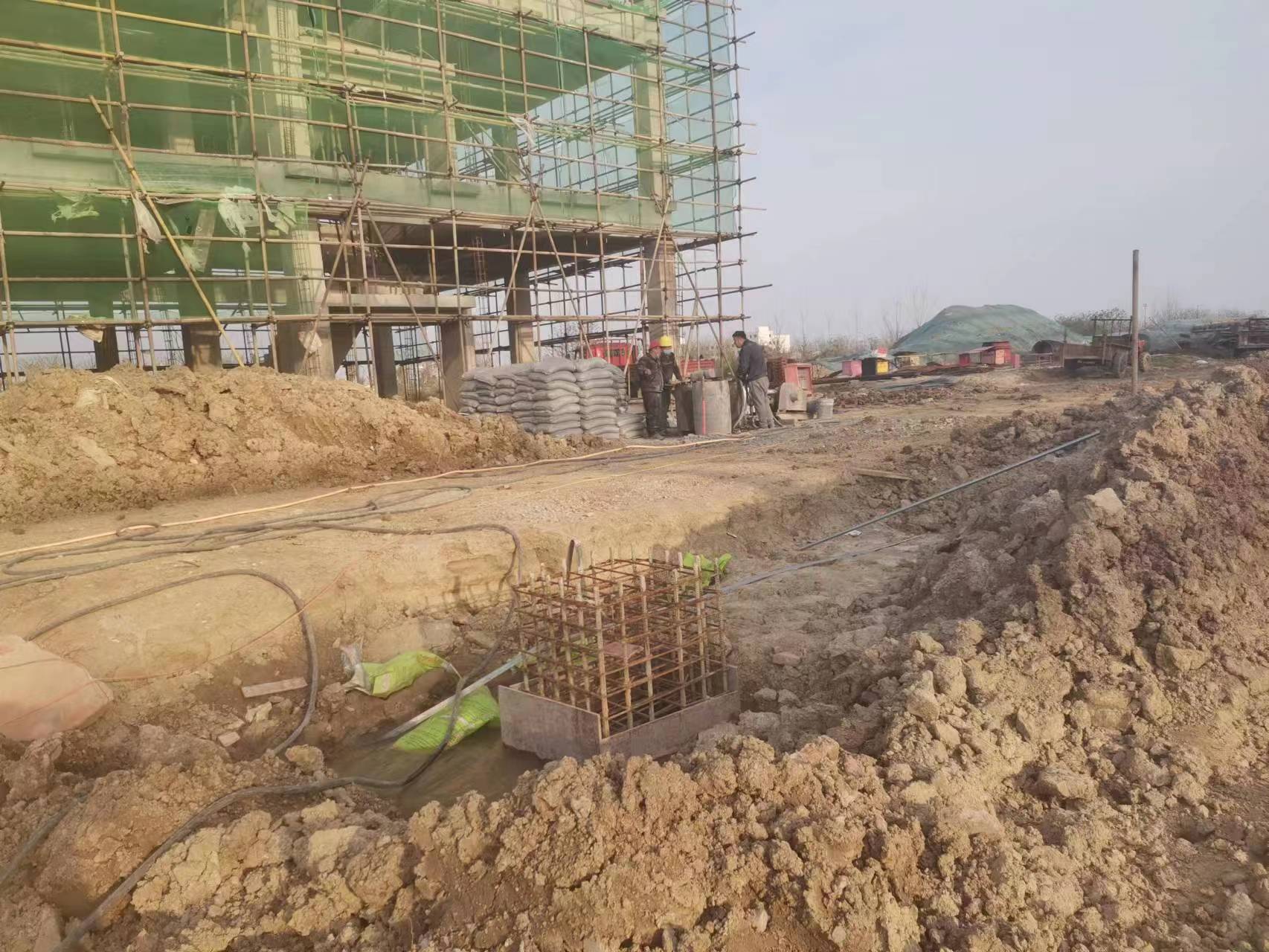 大化当桥梁出现裂缝的时候应该及时加固修补